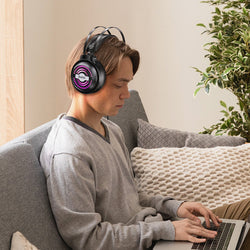 Virtual Sound Gaming Headphones With Microphone with 7 colors breathing light. - ecomstock