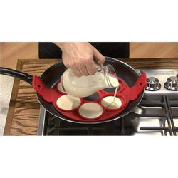 Fantastic Silicone Flippin Pancake Maker - ecomstock